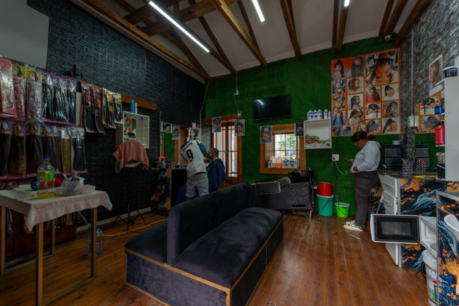 Commercial Property for Sale in Grahamstown Central Eastern Cape
